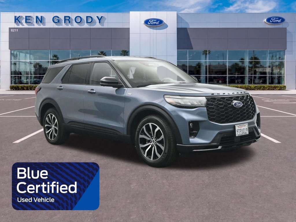 Certified 2025 Ford Explorer ST-Line w/ Premium Package