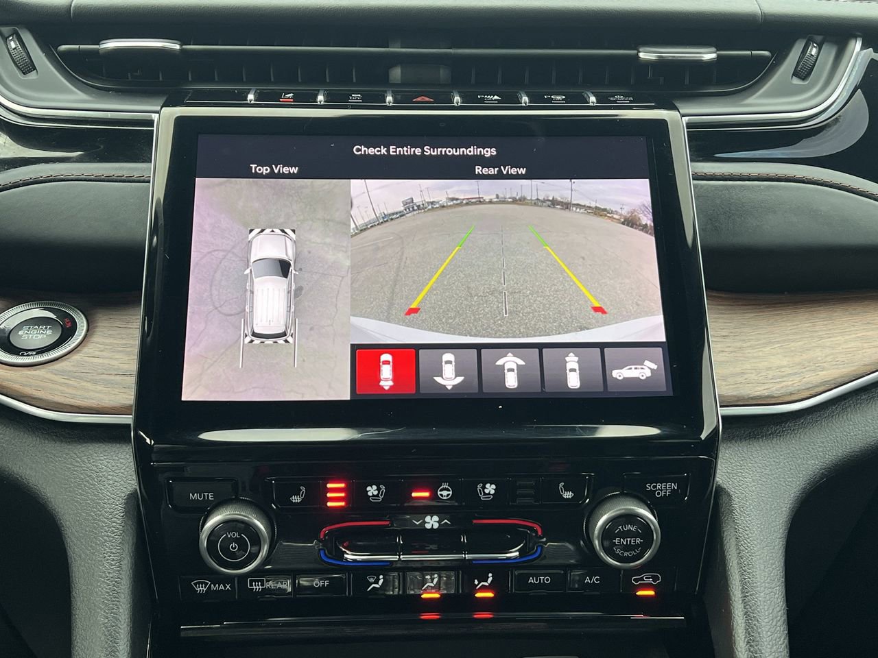 Used 2022 Jeep Grand Cherokee Summit w/ Adv Protech Group IV image 4