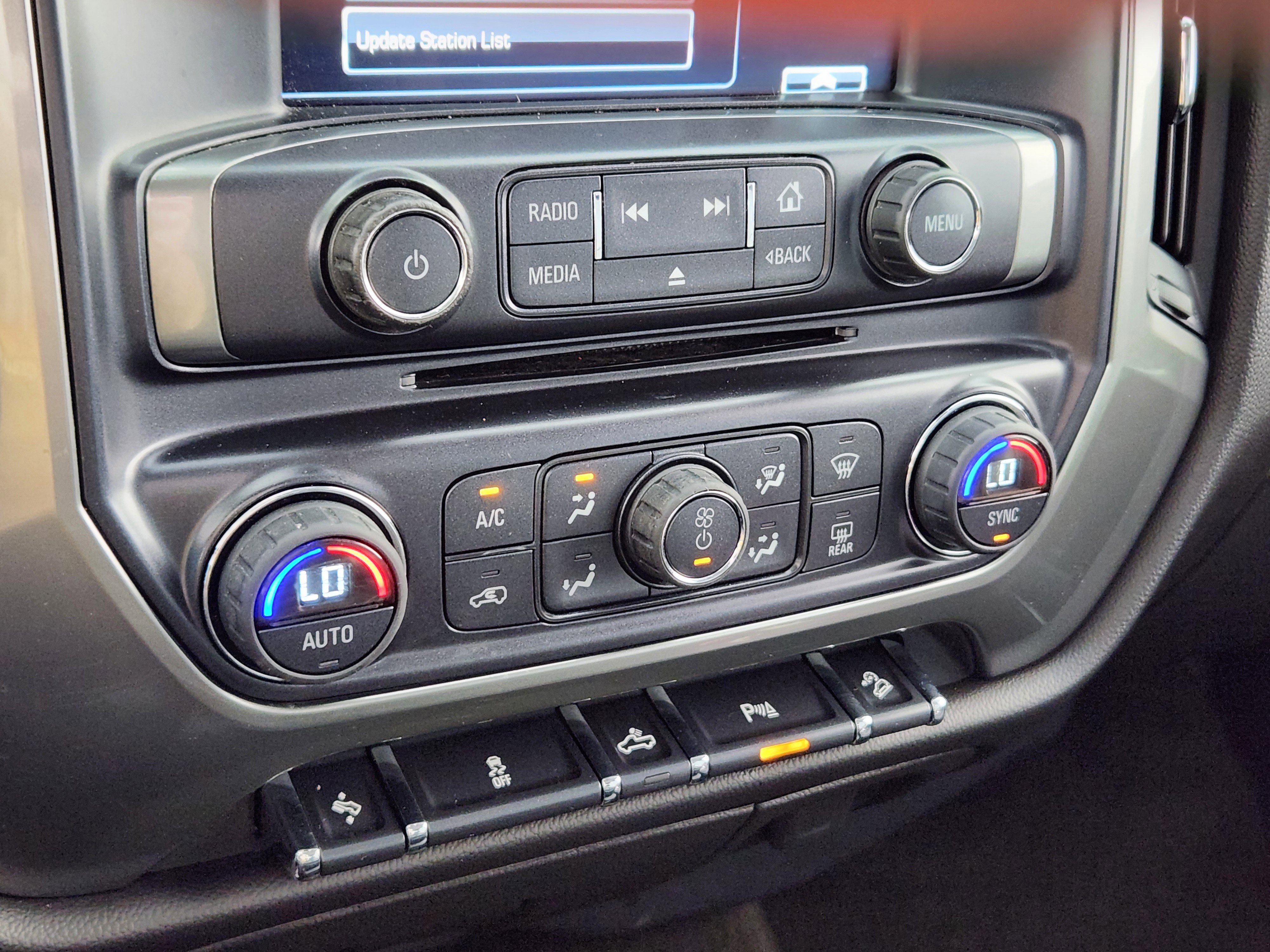 Used 2015 Chevrolet Silverado 1500 LT w/ All Star Edition AWD/4WD image 24