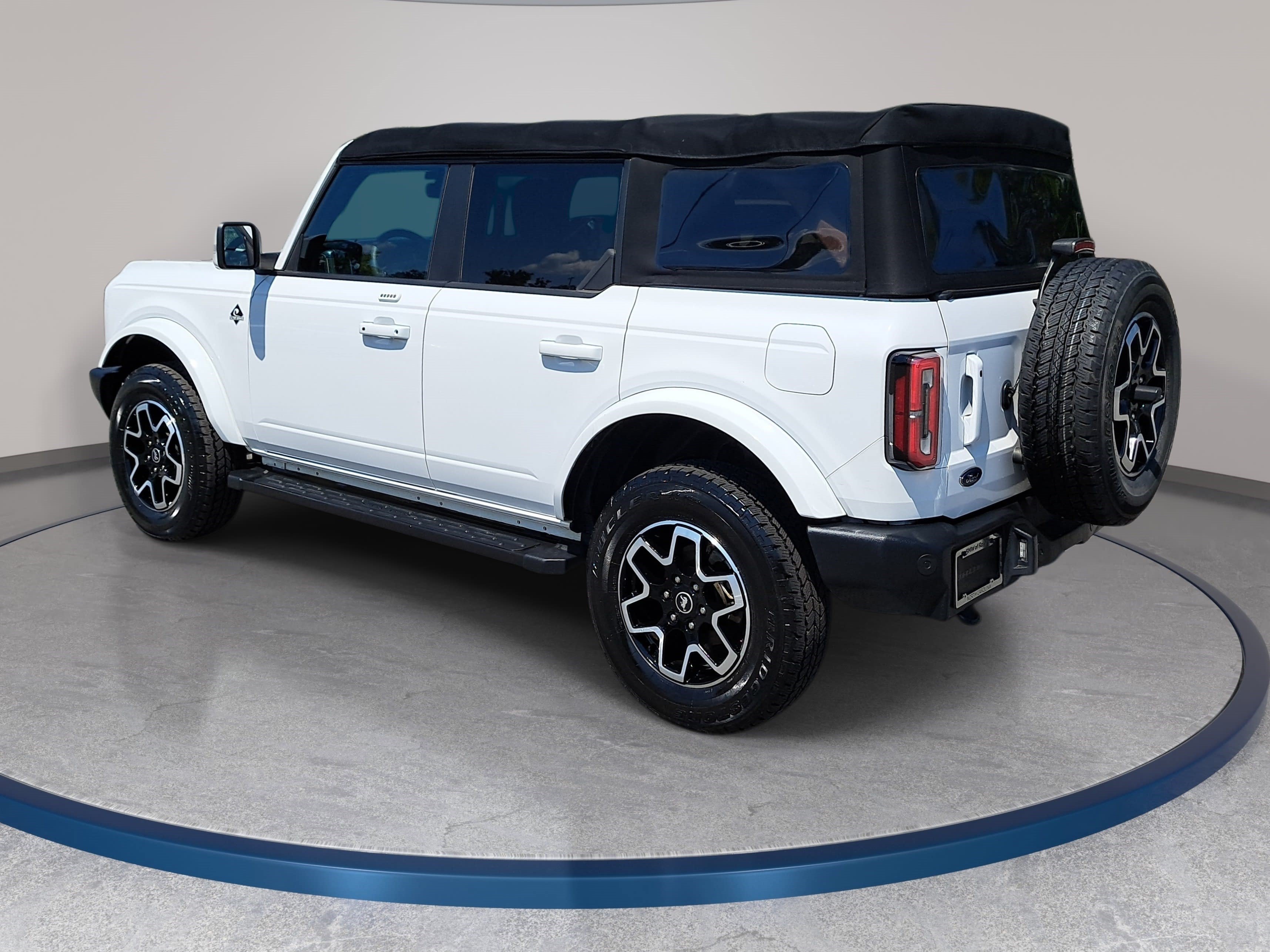 Used 2022 Ford Bronco Outer Banks AWD/4WD image 7