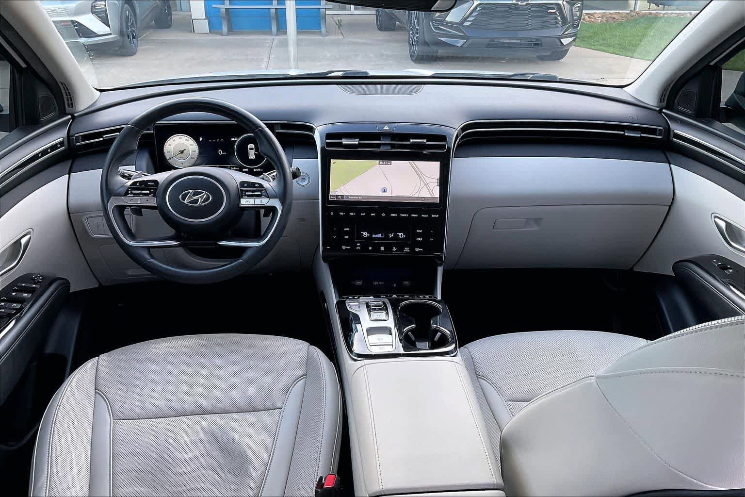 Used 2022 Hyundai Tucson Limited AWD/4WD image 14