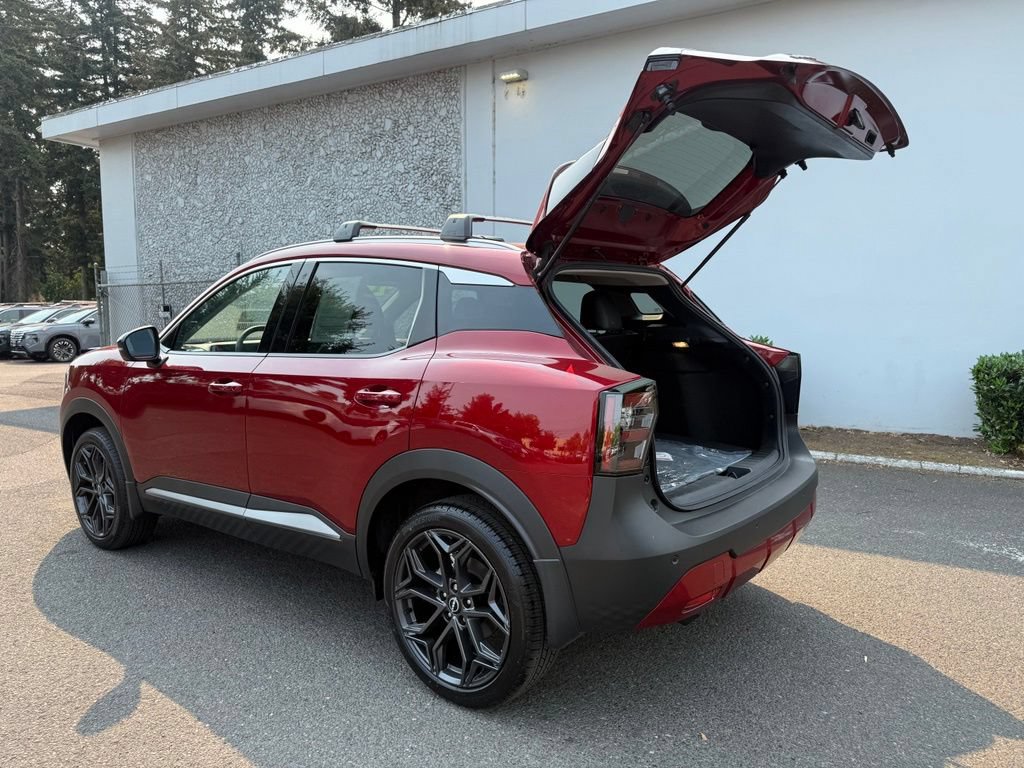 Certified 2026 Nissan Kicks SR w/ Cold Weather Package AWD/4WD image 10