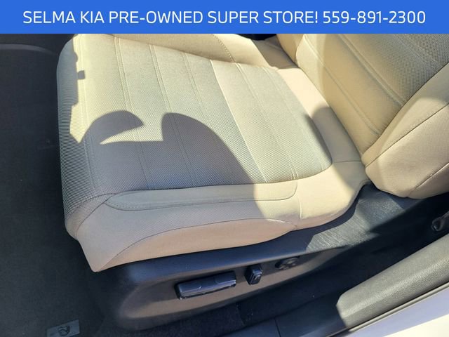 Used 2019 Honda CR-V EX image 12