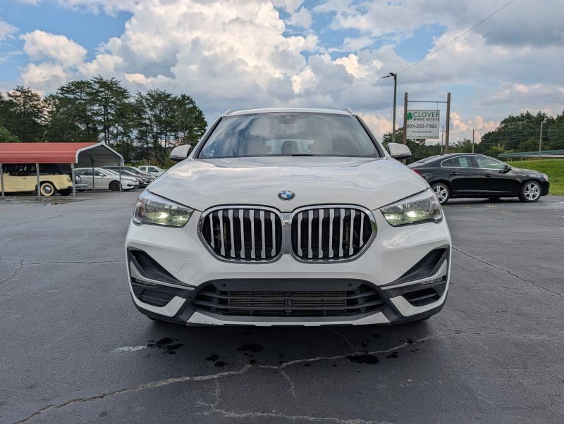 Used 2020 BMW X1 sDrive28i w/ Convenience Package FWD image 3
