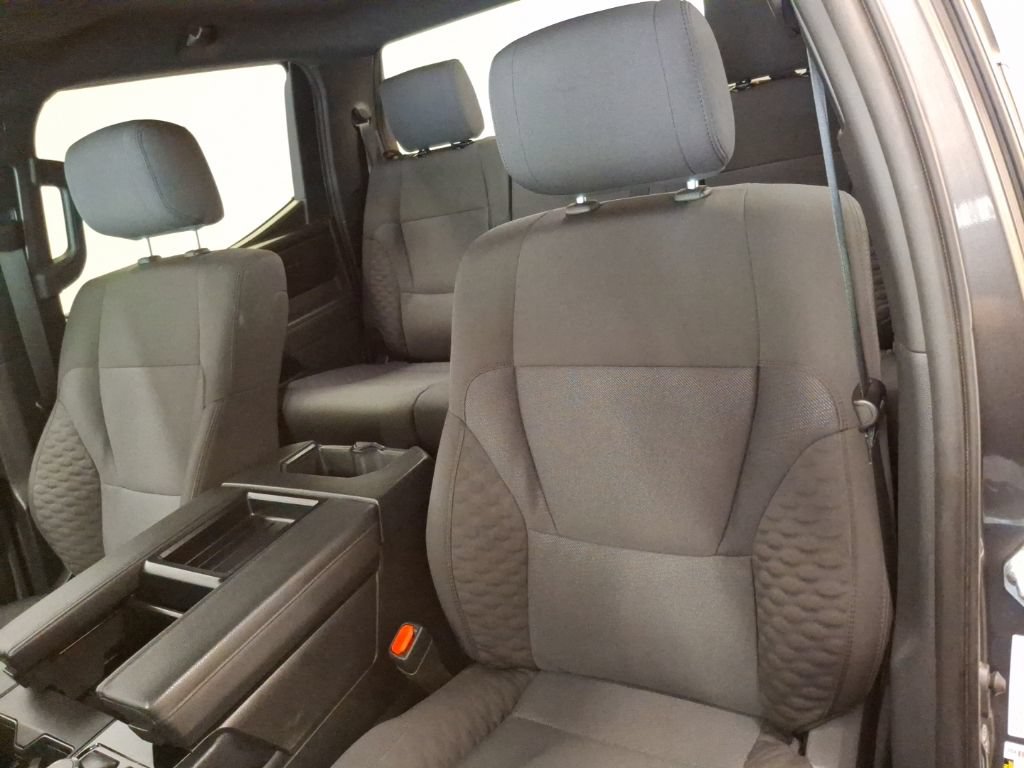 Used 2025 Toyota Tundra SR5 w/ SR5 Convenience Package AWD/4WD image 18