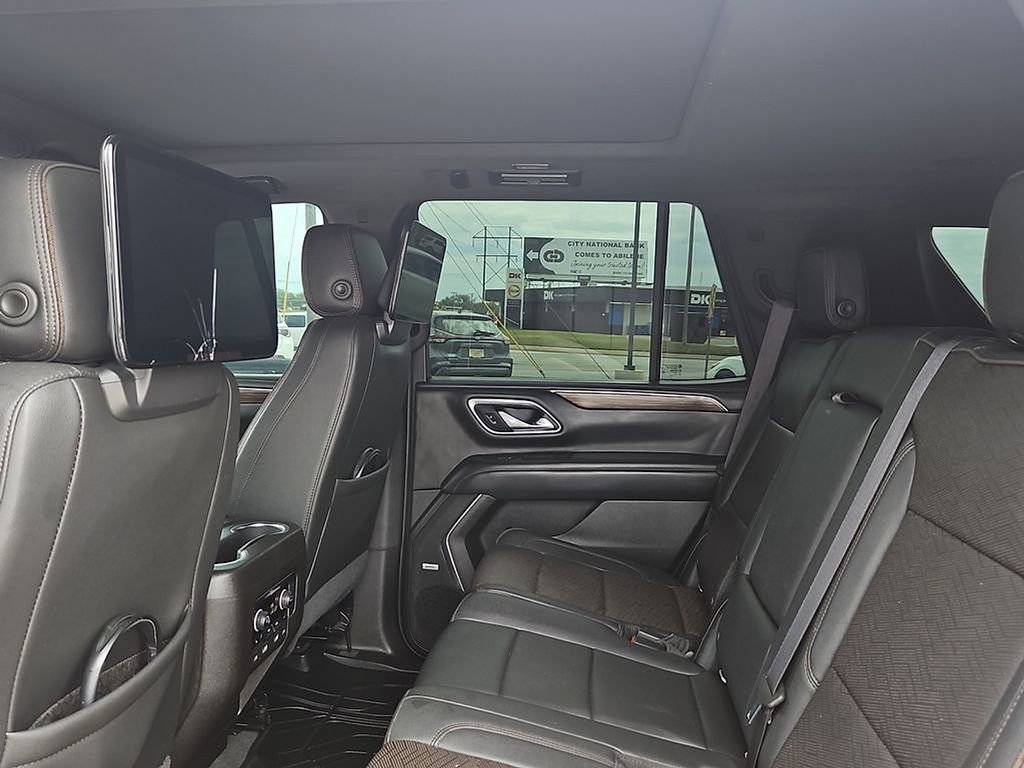 Used 2021 Chevrolet Tahoe High Country AWD/4WD image 17