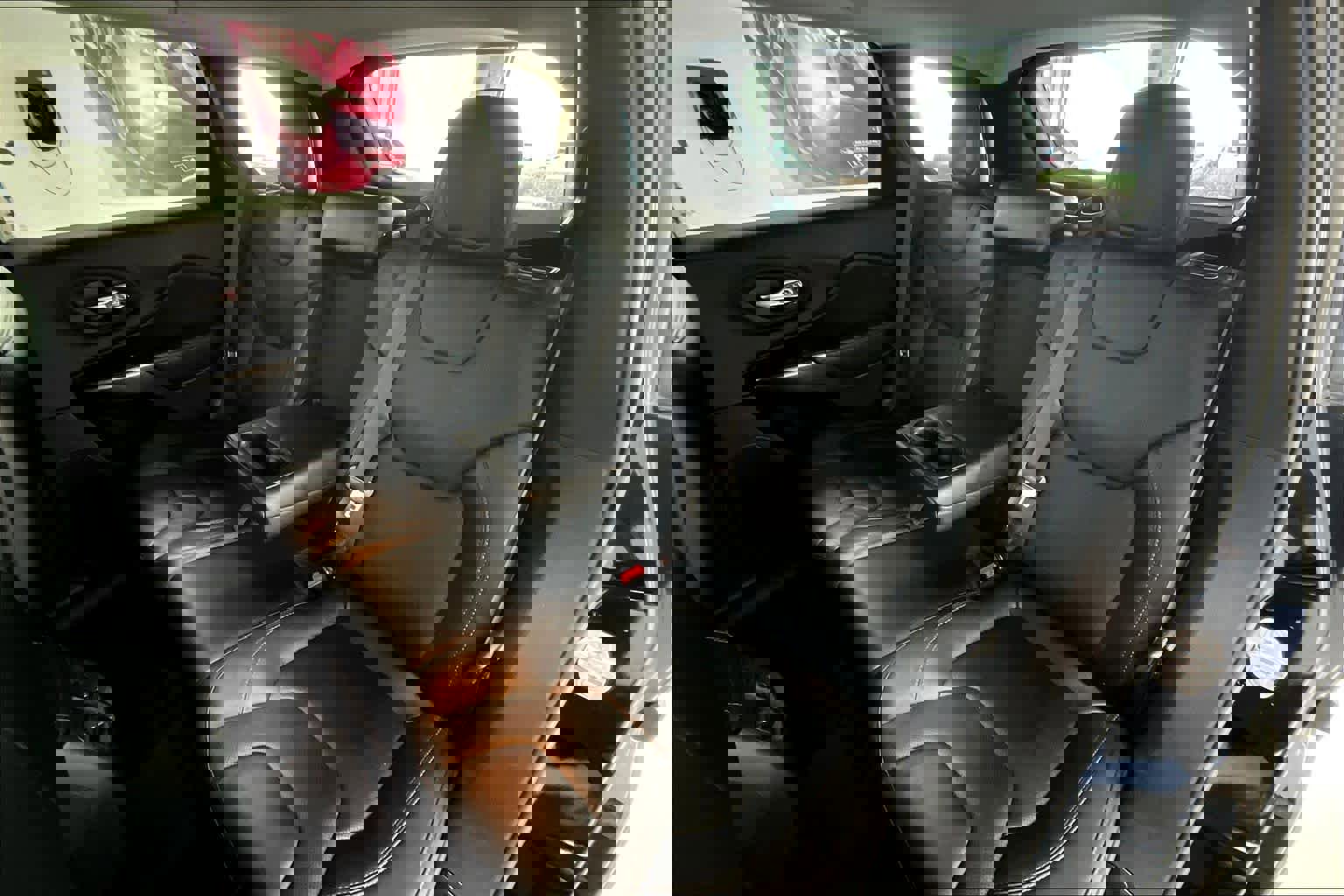 Used 2020 Jeep Cherokee Limited image 26