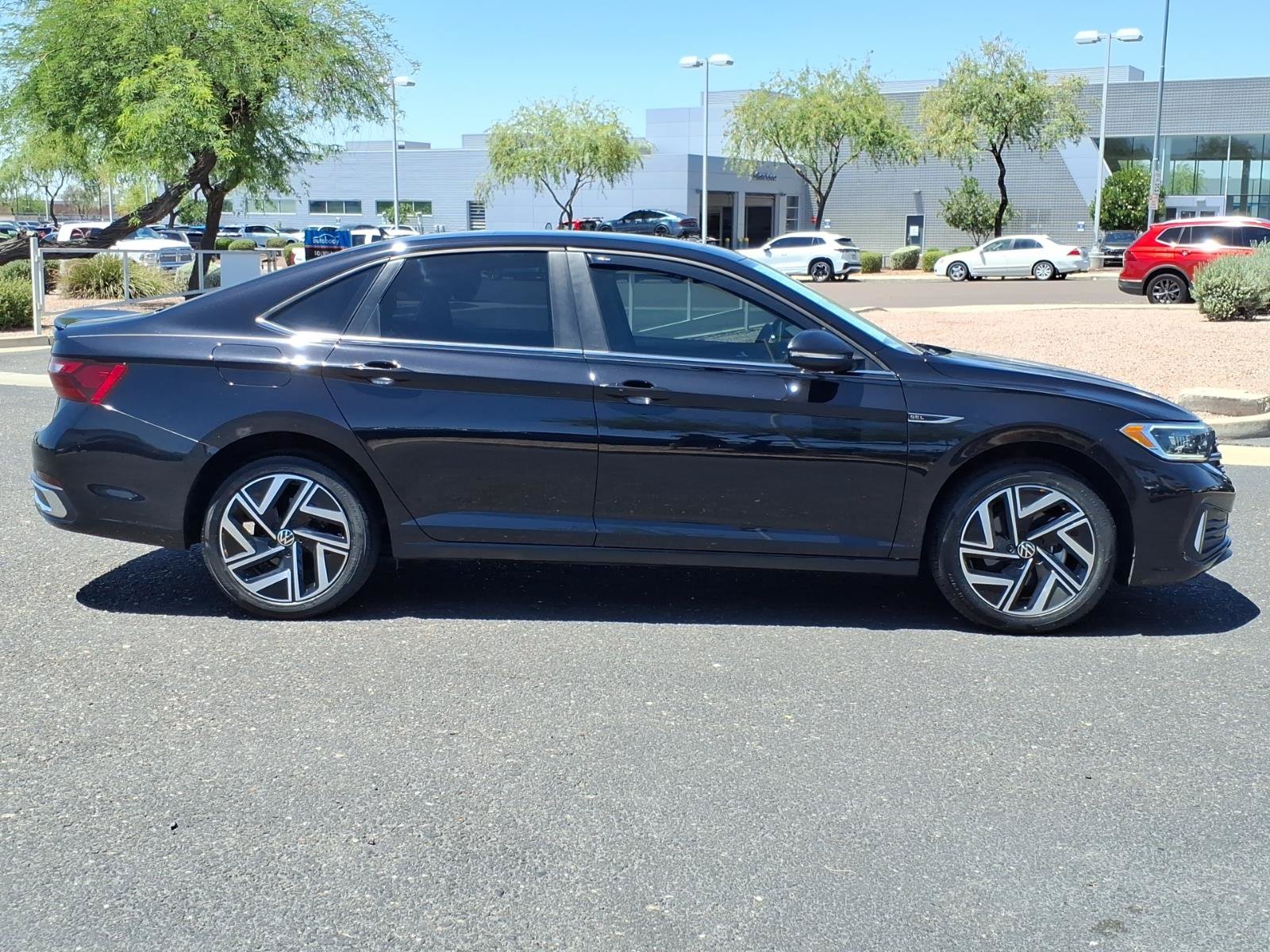 Certified 2024 Volkswagen Jetta SEL FWD image 8