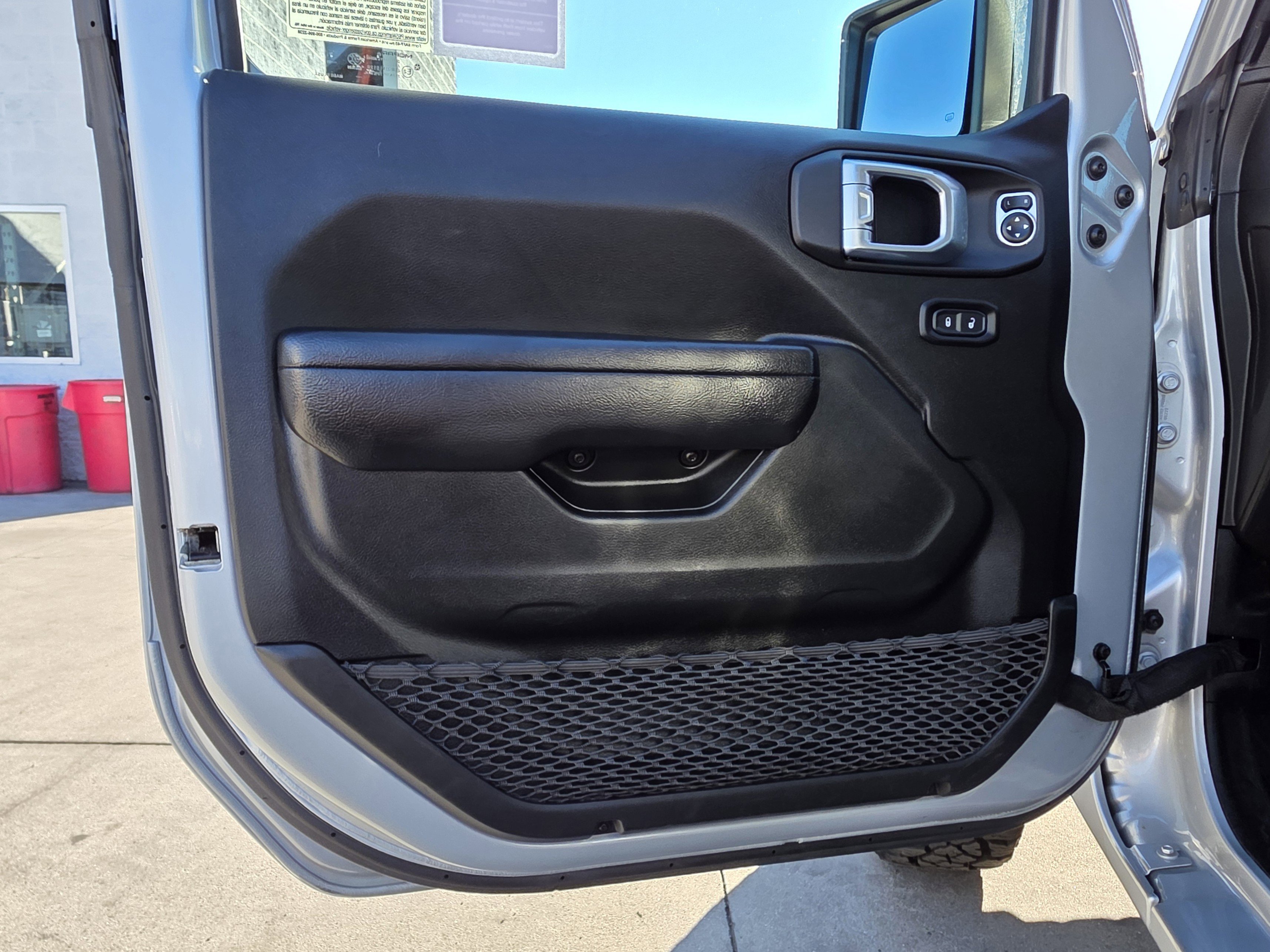 Certified 2023 Jeep Wrangler Unlimited image 11