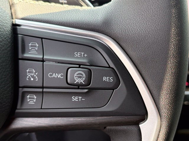 New 2026 Jeep Grand Cherokee Limited AWD/4WD image 19
