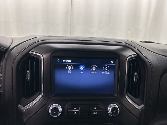 Used 2022 GMC Sierra 2500 AT4 AWD/4WD image 16