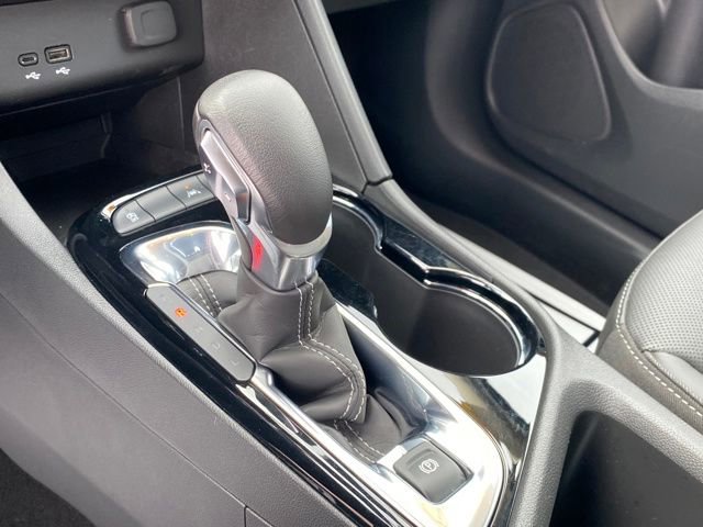 Used 2024 Buick Encore GX Sport Touring w/ Comfort Package image 12