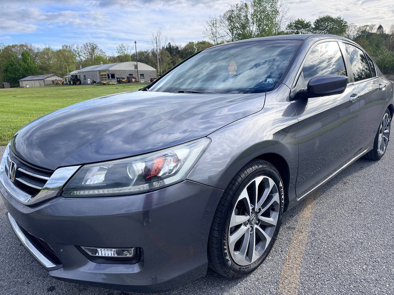 Used 2013 Honda Accord Sport image 3