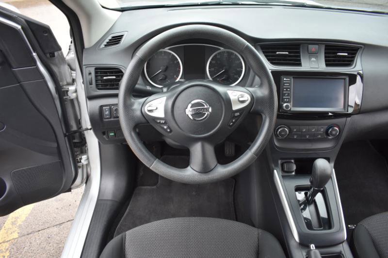Used 2019 Nissan Sentra S image 30