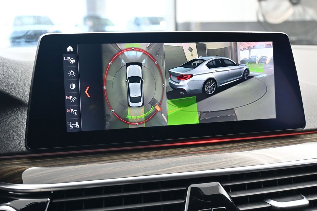Used 2019 BMW 530i w/ Premium Package RWD image 28