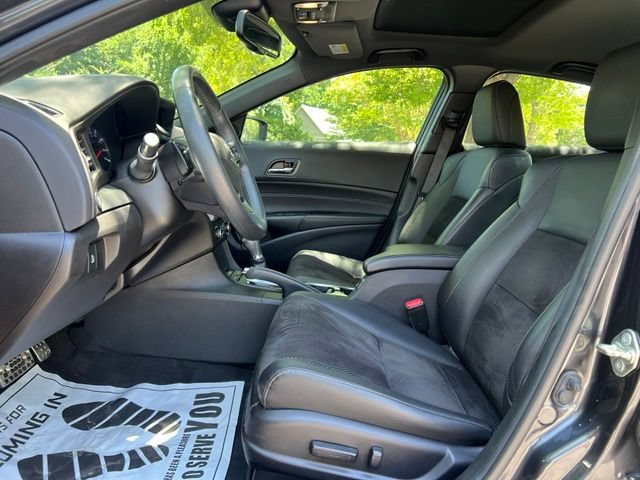 Used 2016 Acura ILX FWD image 12