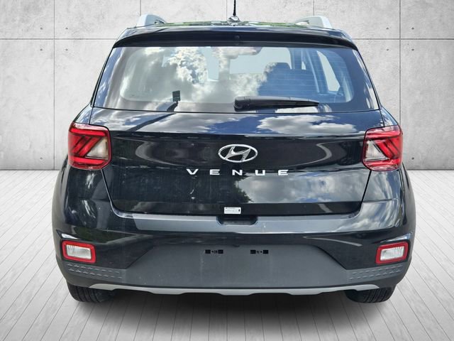 New 2026 Hyundai Venue SEL image 3
