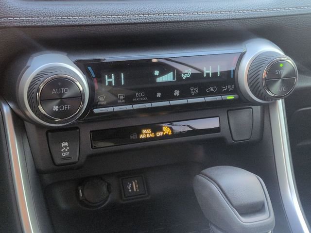 Certified 2025 Toyota RAV4 LE image 20