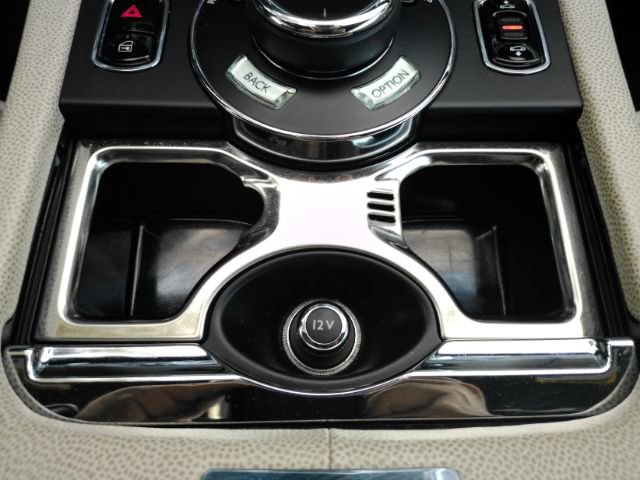Used 2014 Rolls-Royce Wraith image 55