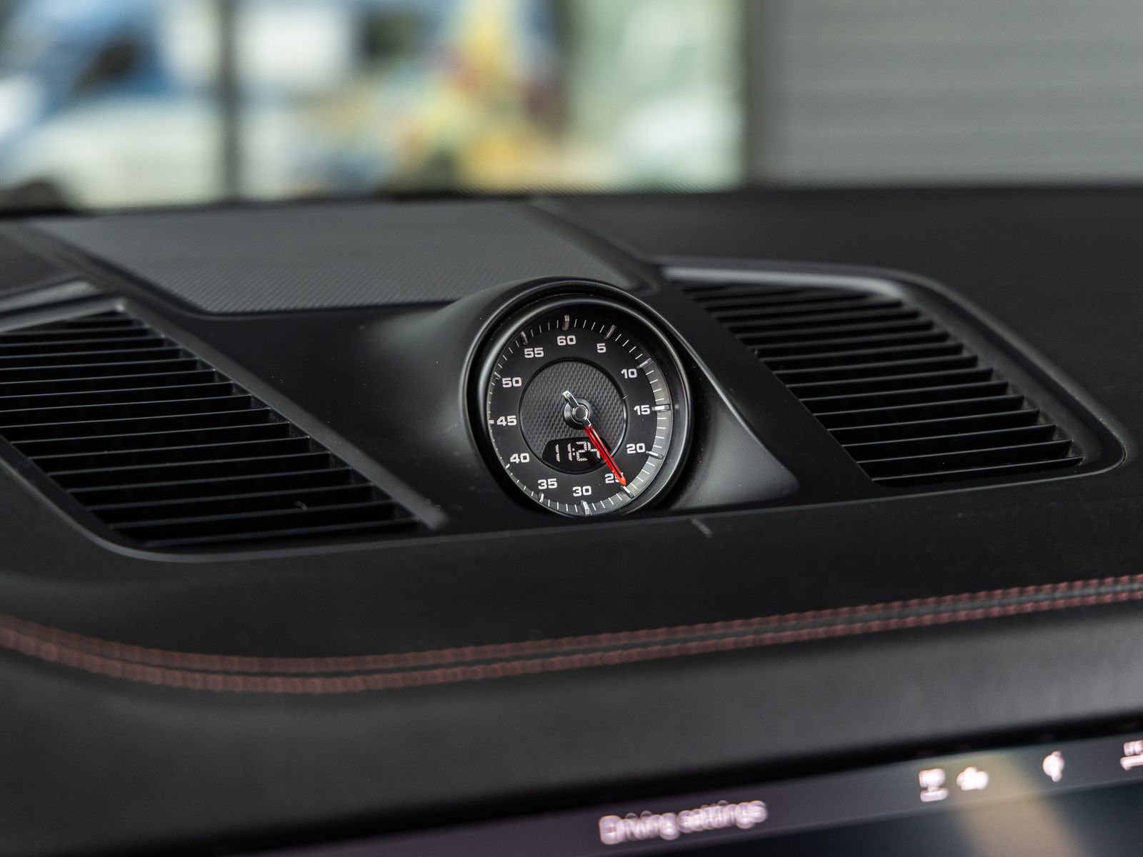 Certified 2020 Porsche Cayenne Turbo AWD/4WD image 30