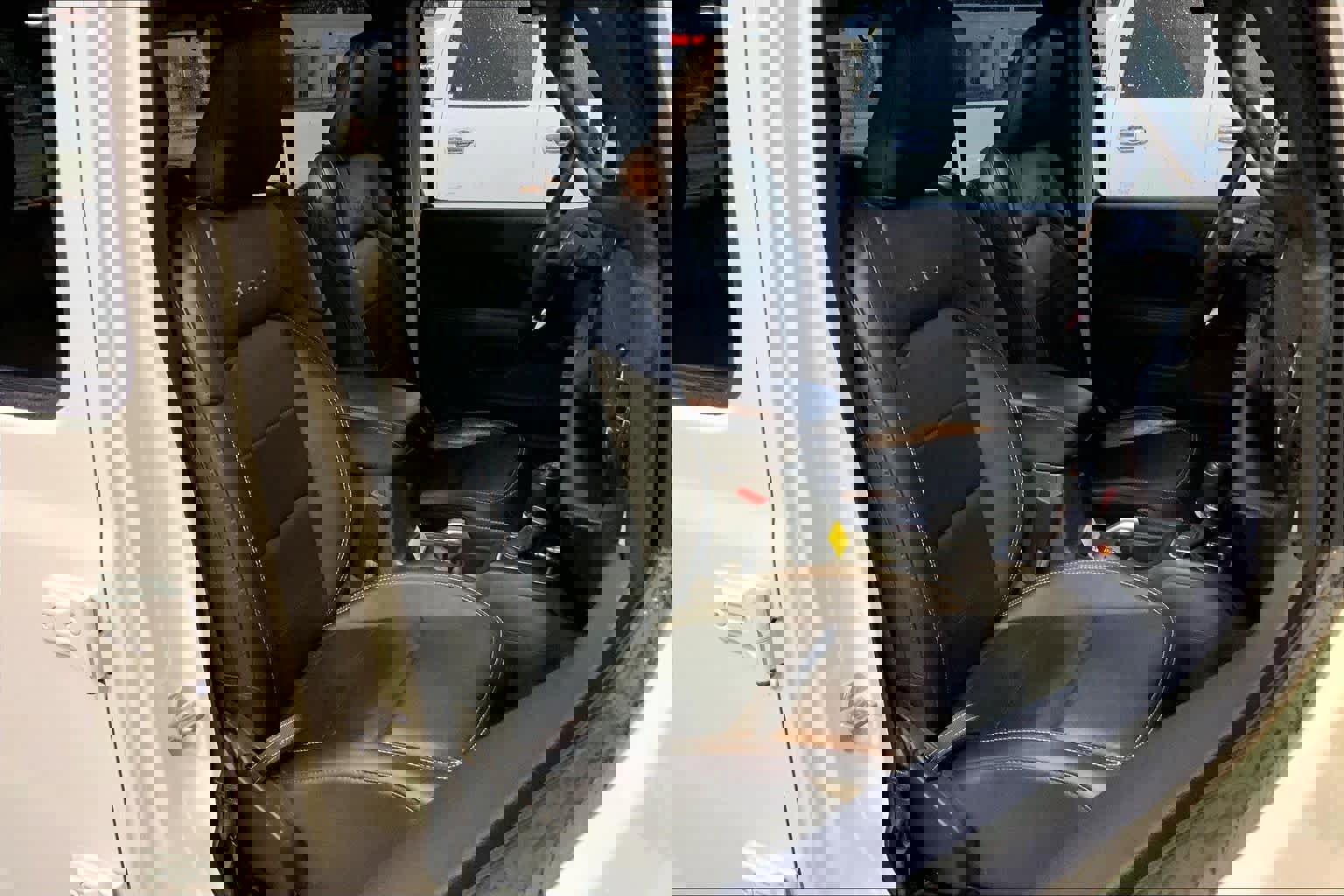 Used 2019 Jeep Wrangler Unlimited Sahara image 8