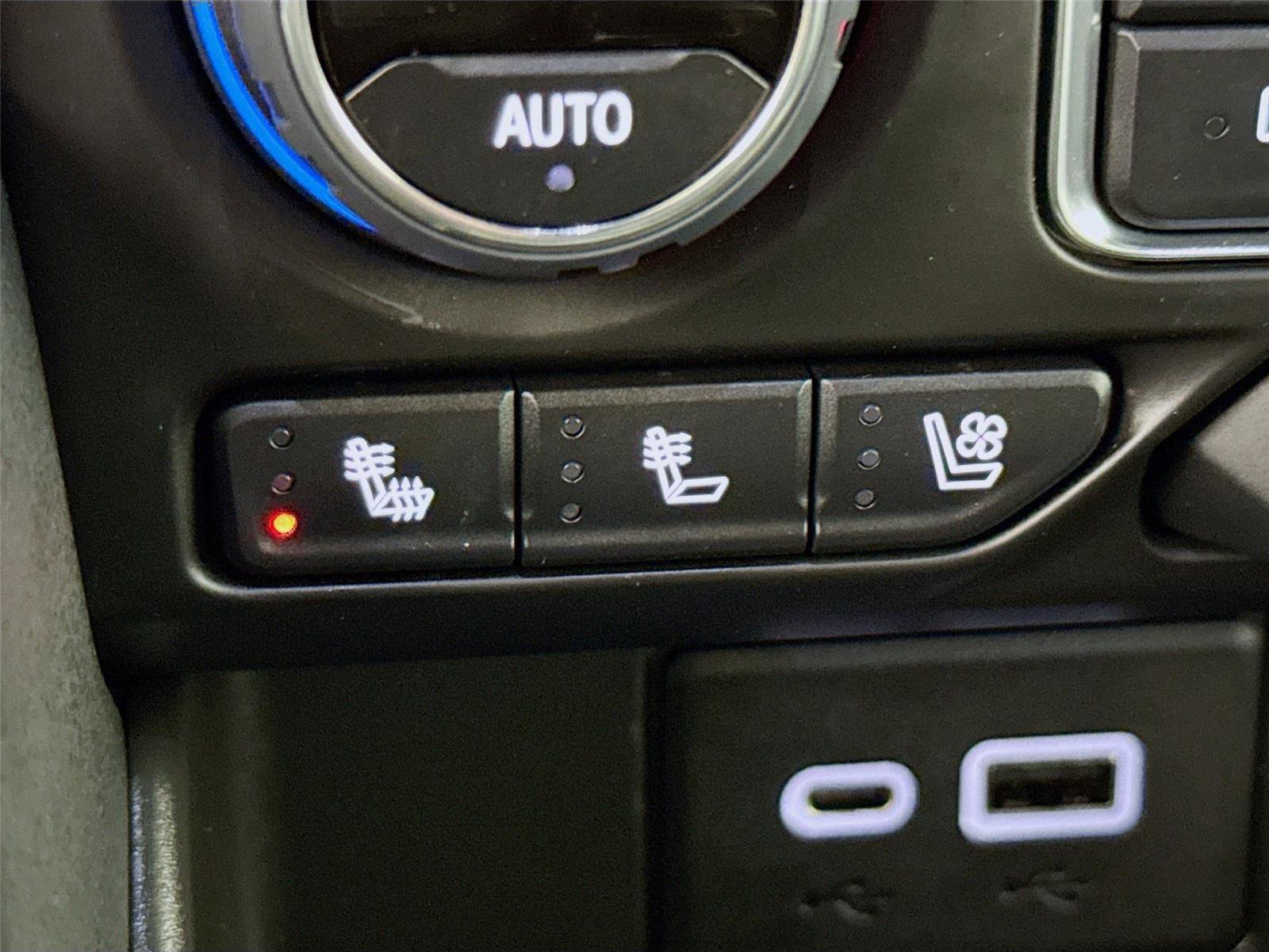 Used 2022 Chevrolet Tahoe High Country image 21