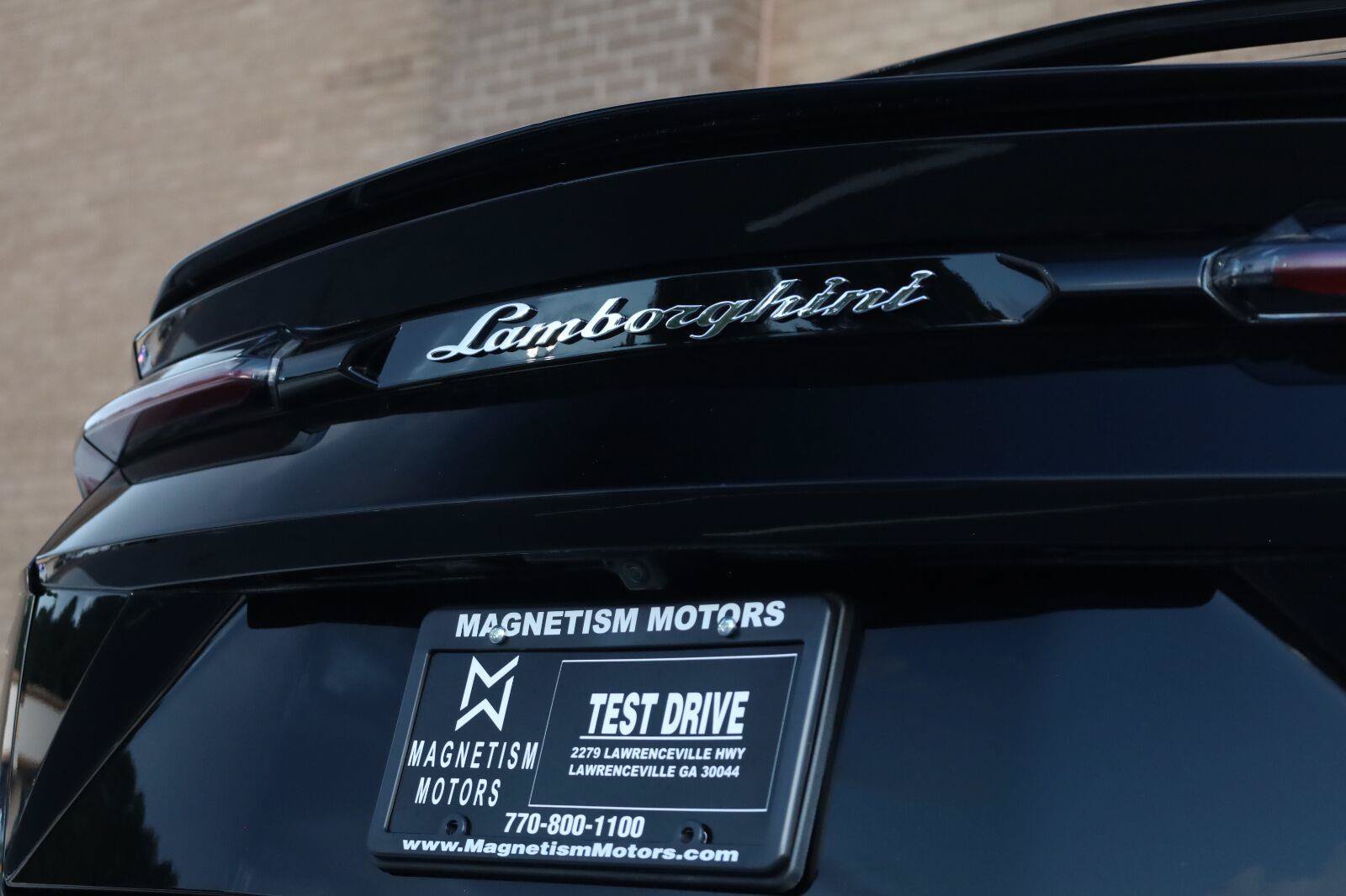 Used 2021 Lamborghini Urus AWD/4WD image 17