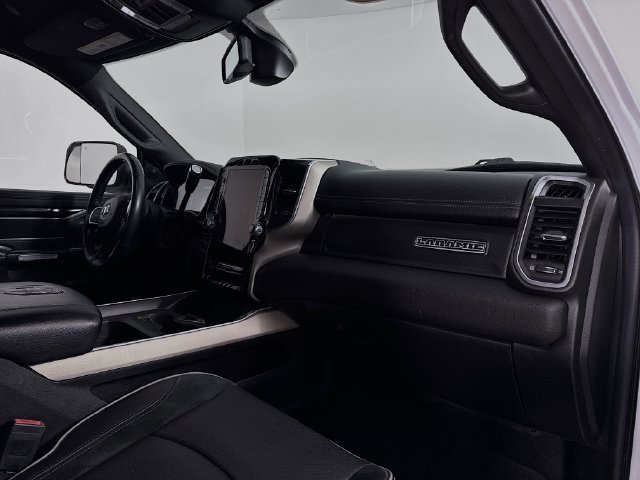 Used 2019 RAM 2500 Laramie AWD/4WD image 28
