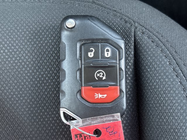 Used 2018 Jeep Wrangler Unlimited Sport S AWD/4WD image 23