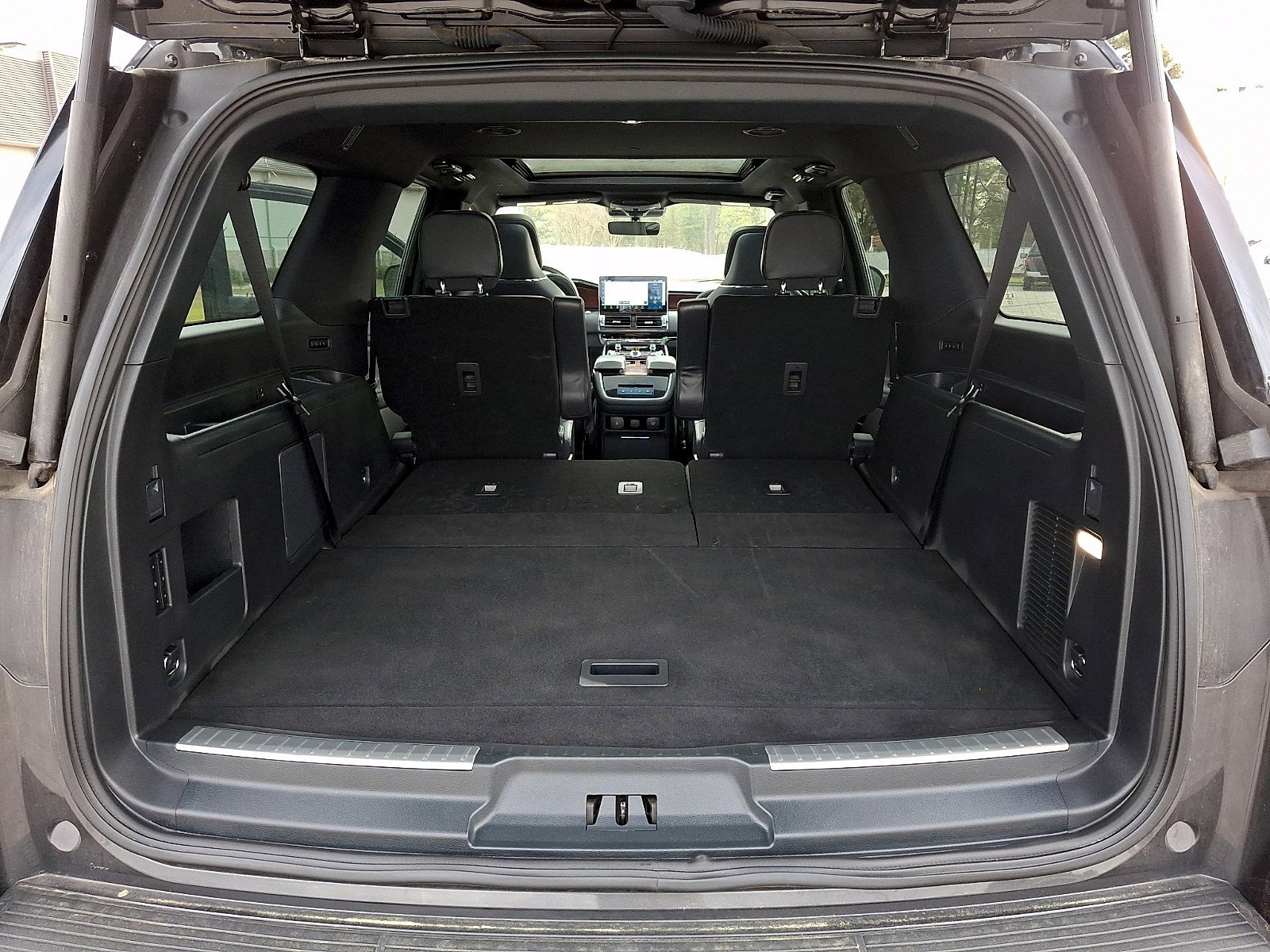 Certified 2023 Lincoln Navigator L Reserve image 29