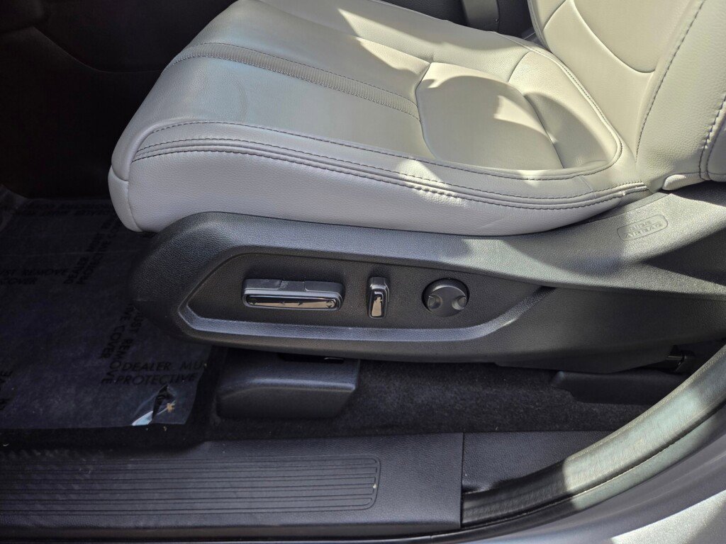 Certified 2023 Honda Pilot EX-L image 14