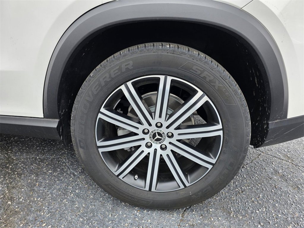 Certified 2025 Mercedes-Benz GLE 350 4MATIC image 11