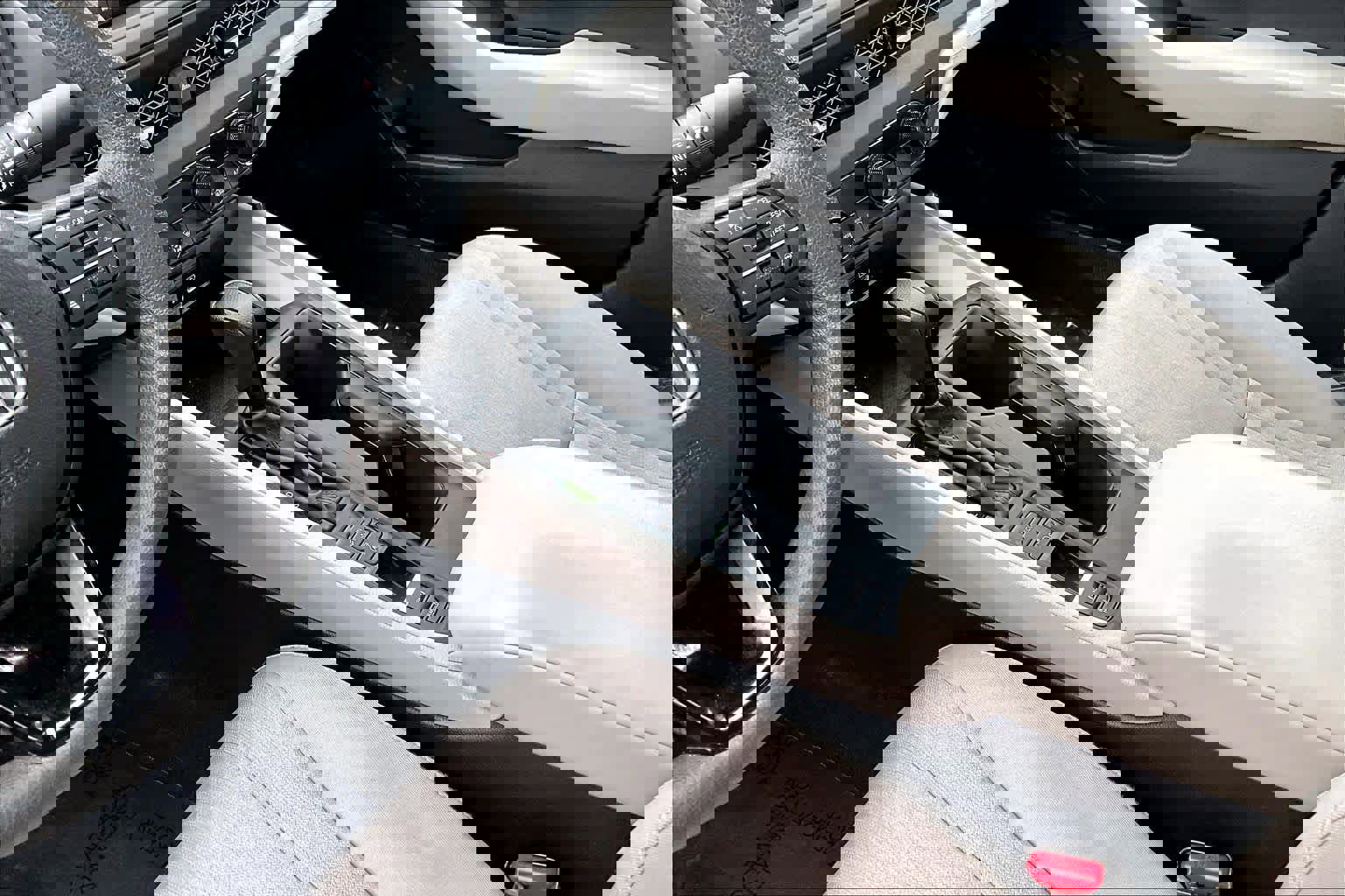 Used 2023 Honda Accord EX image 31