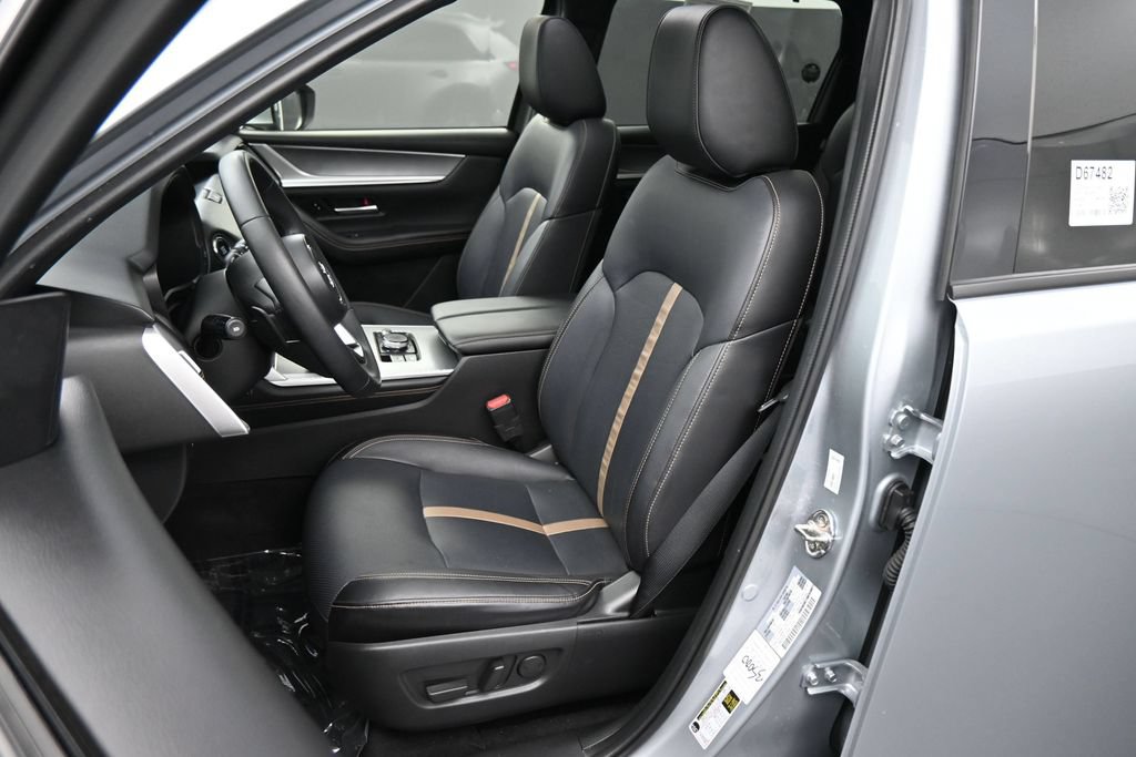 Used 2025 MAZDA CX-90 3.3 Turbo w/ Premium Plus Pkg AWD/4WD image 18