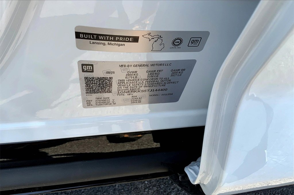 New 2026 Chevrolet Traverse High Country w/ LPO, Floor Liner Package image 15