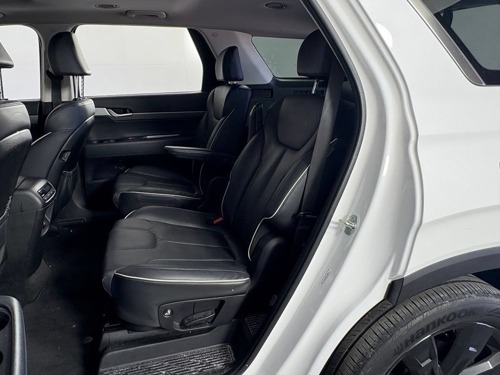 Used 2023 Hyundai Palisade XRT w/ Cargo Package FWD image 11