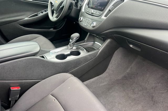Used 2023 Chevrolet Malibu LT image 19