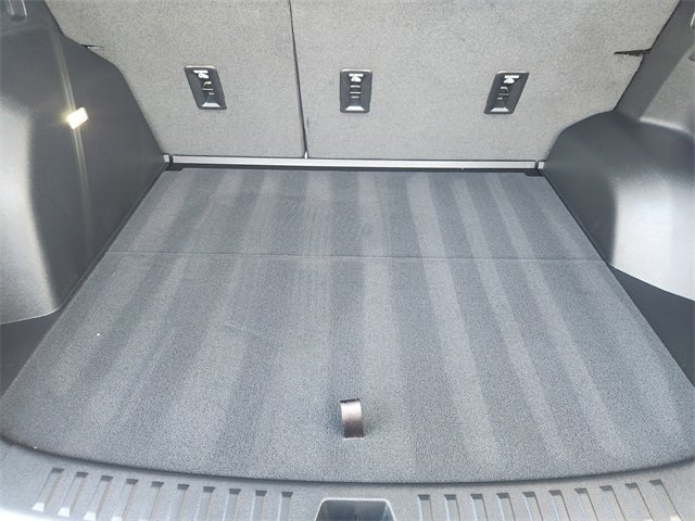 Used 2026 Chevrolet Equinox RS w/ Convenience Package III FWD image 34