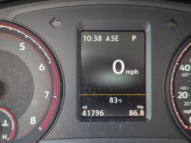 Used 2020 Volkswagen Passat 2.0T SEL FWD image 17