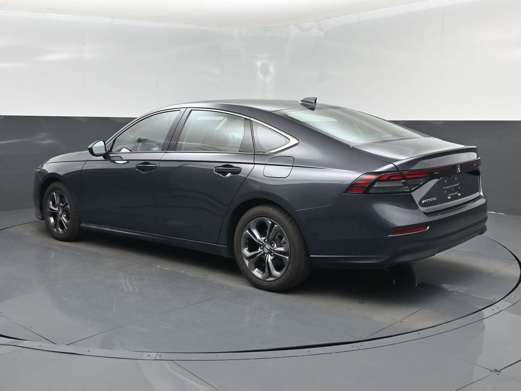 Used 2023 Honda Accord EX image 4