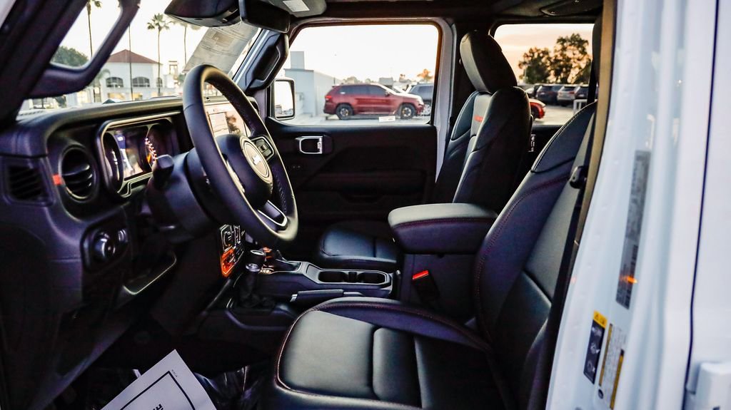 New 2026 Jeep Wrangler Unlimited Rubicon image 22