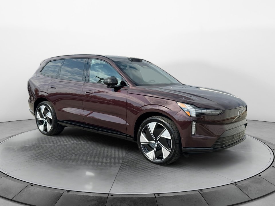 New 2025 Volvo EX90 Ultra
