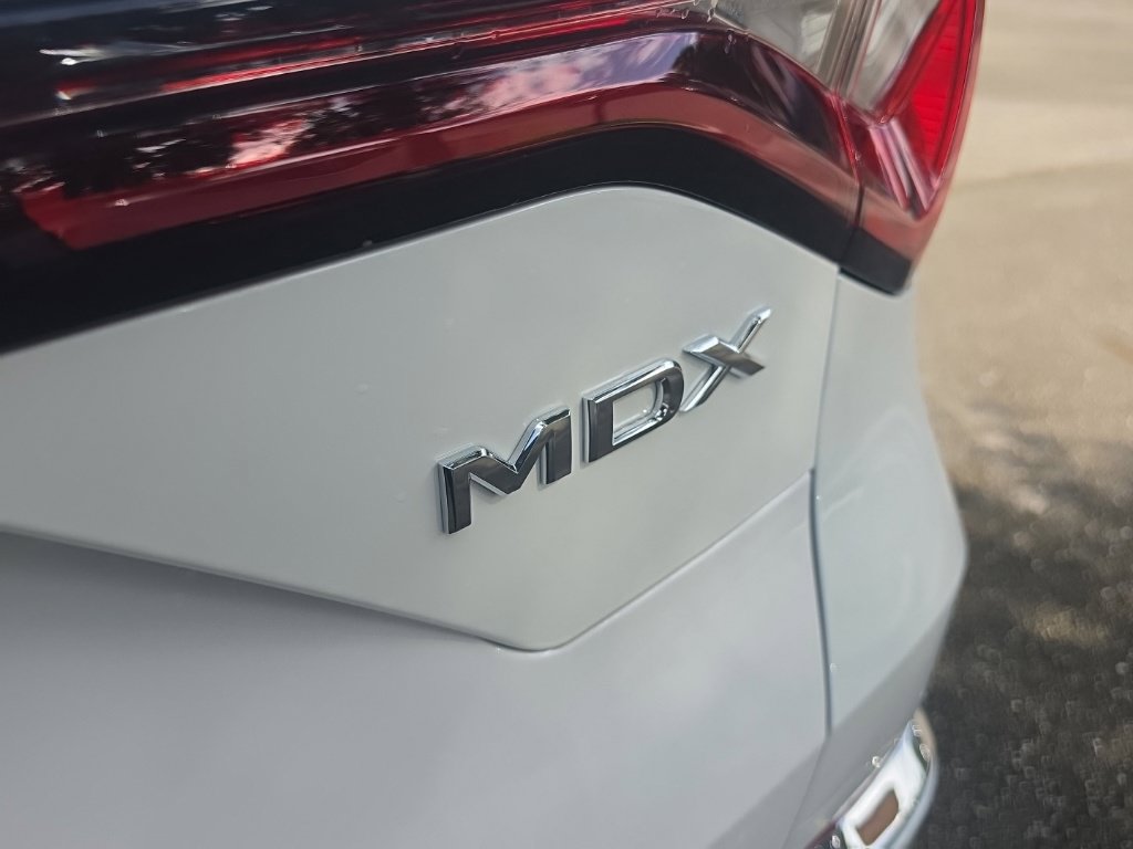 New 2026 Acura MDX w/ Technology Package FWD image 11