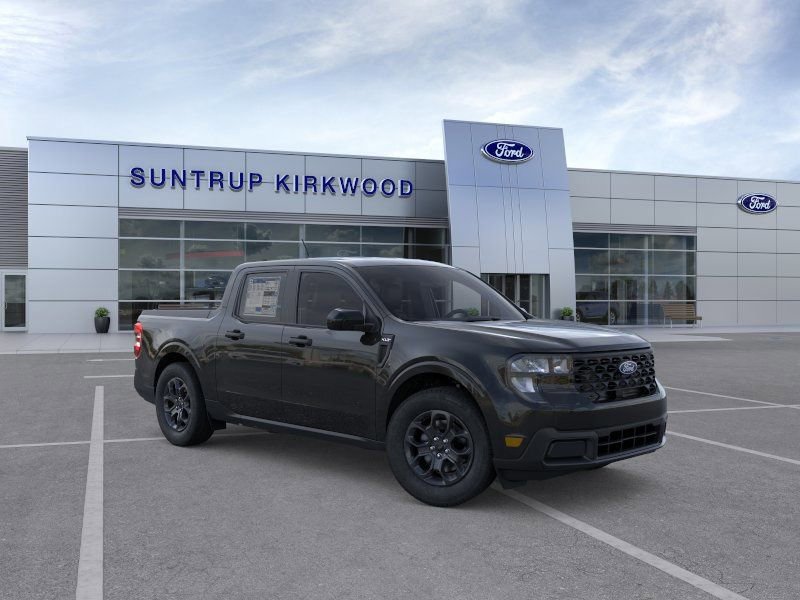 New 2026 Ford Maverick XLT w/ XLT Luxury Package AWD/4WD image 9