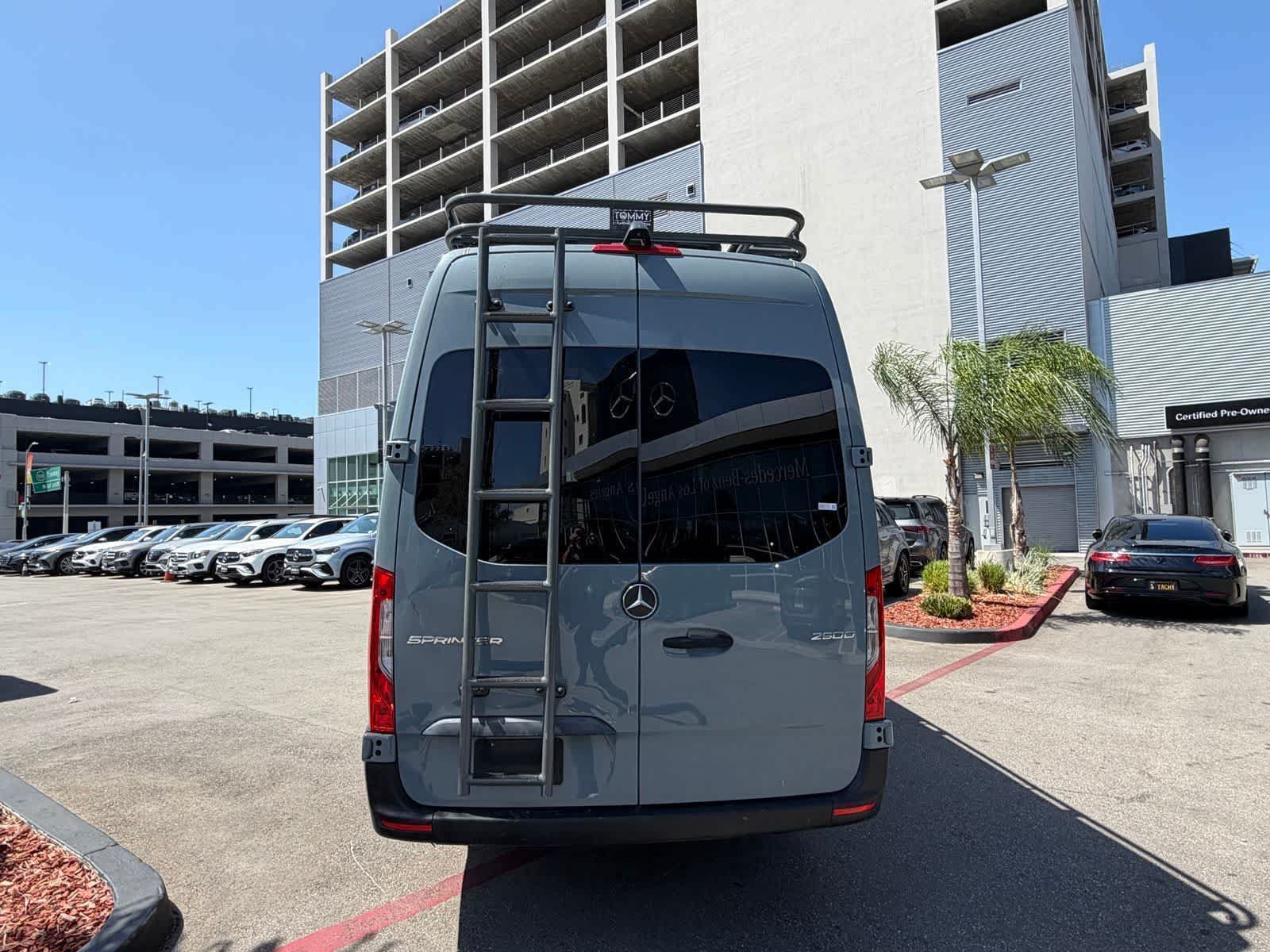 Used 2024 Mercedes-Benz Sprinter 2500 w/ Acoustic Package image 4