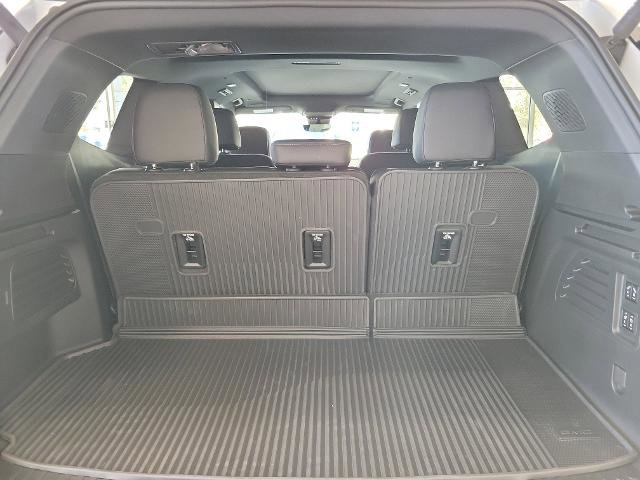 New 2026 GMC Acadia Denali w/ Super Cruise Package image 8