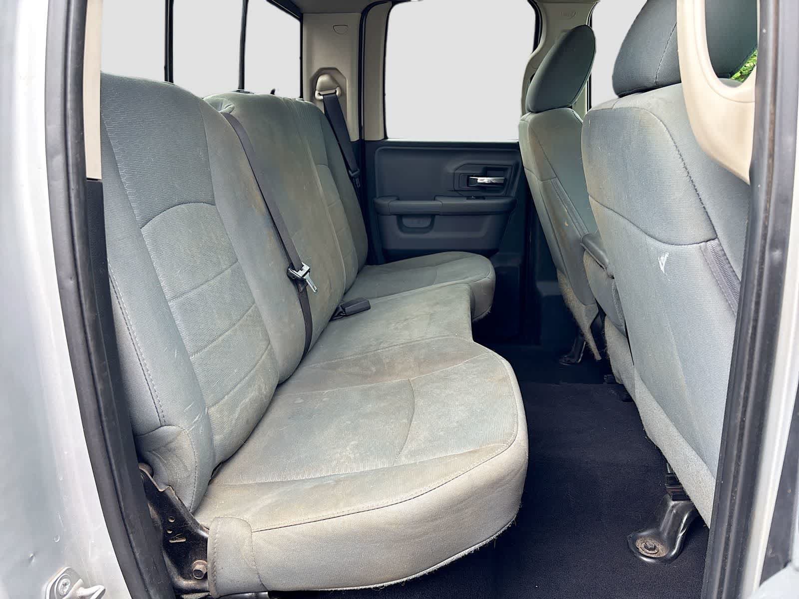 Used 2017 RAM 1500 Classic SLT RWD image 23