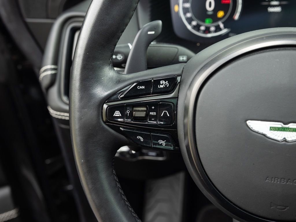 Used 2021 Aston Martin DBX image 28