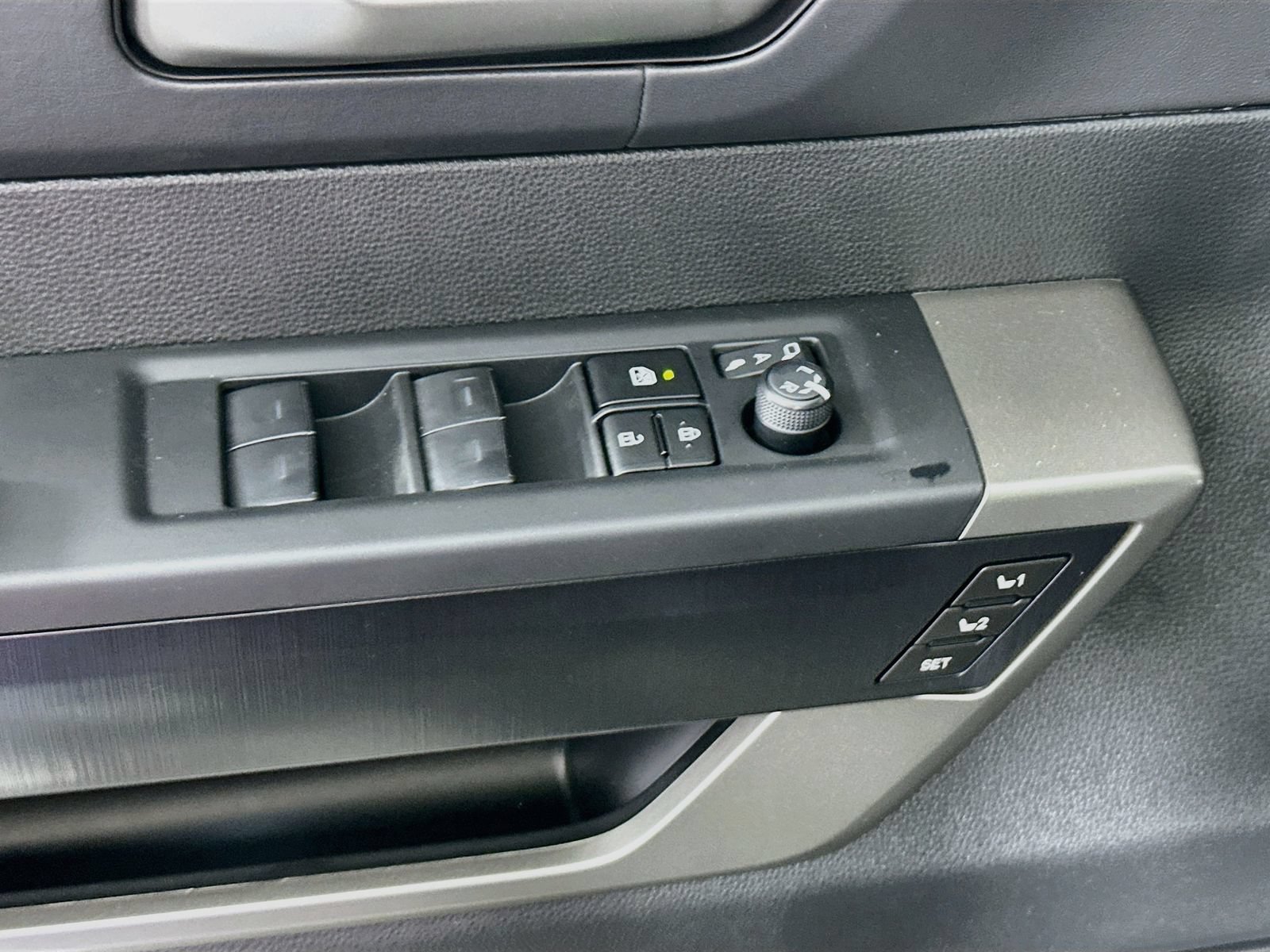 New 2026 Toyota Tundra Platinum AWD/4WD image 18