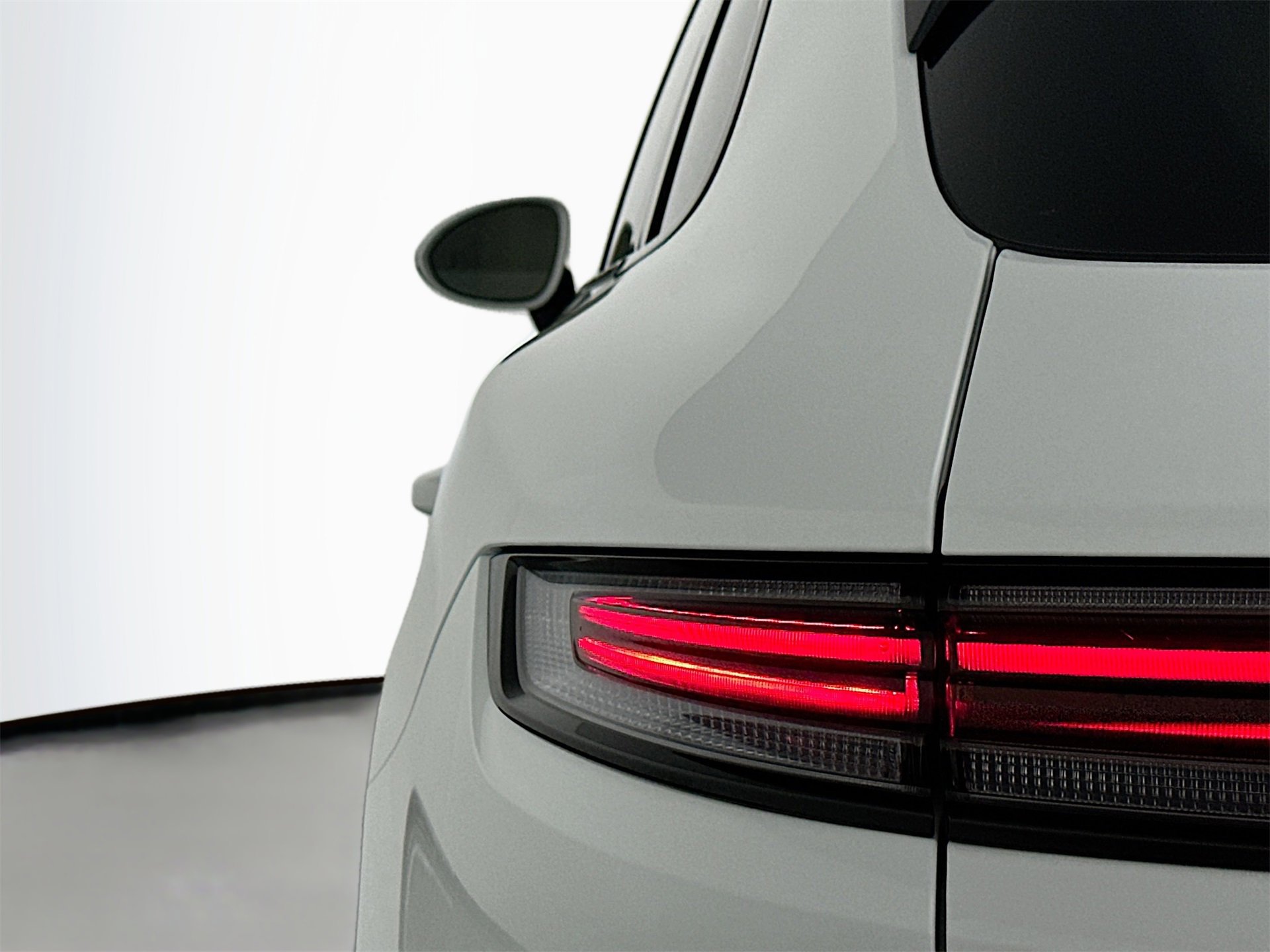 New 2026 Porsche Cayenne S image 16